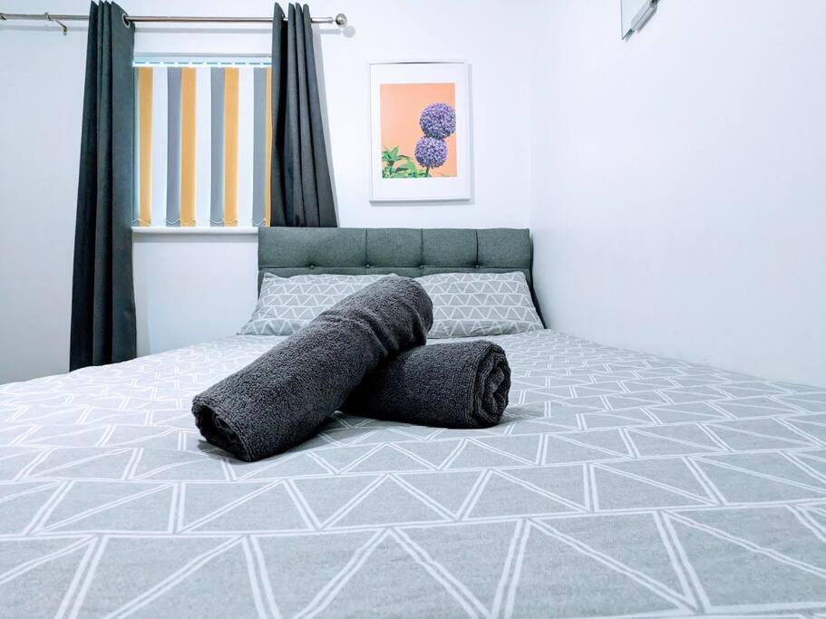 City Centre Comfort Northampton Apartamento Exterior foto